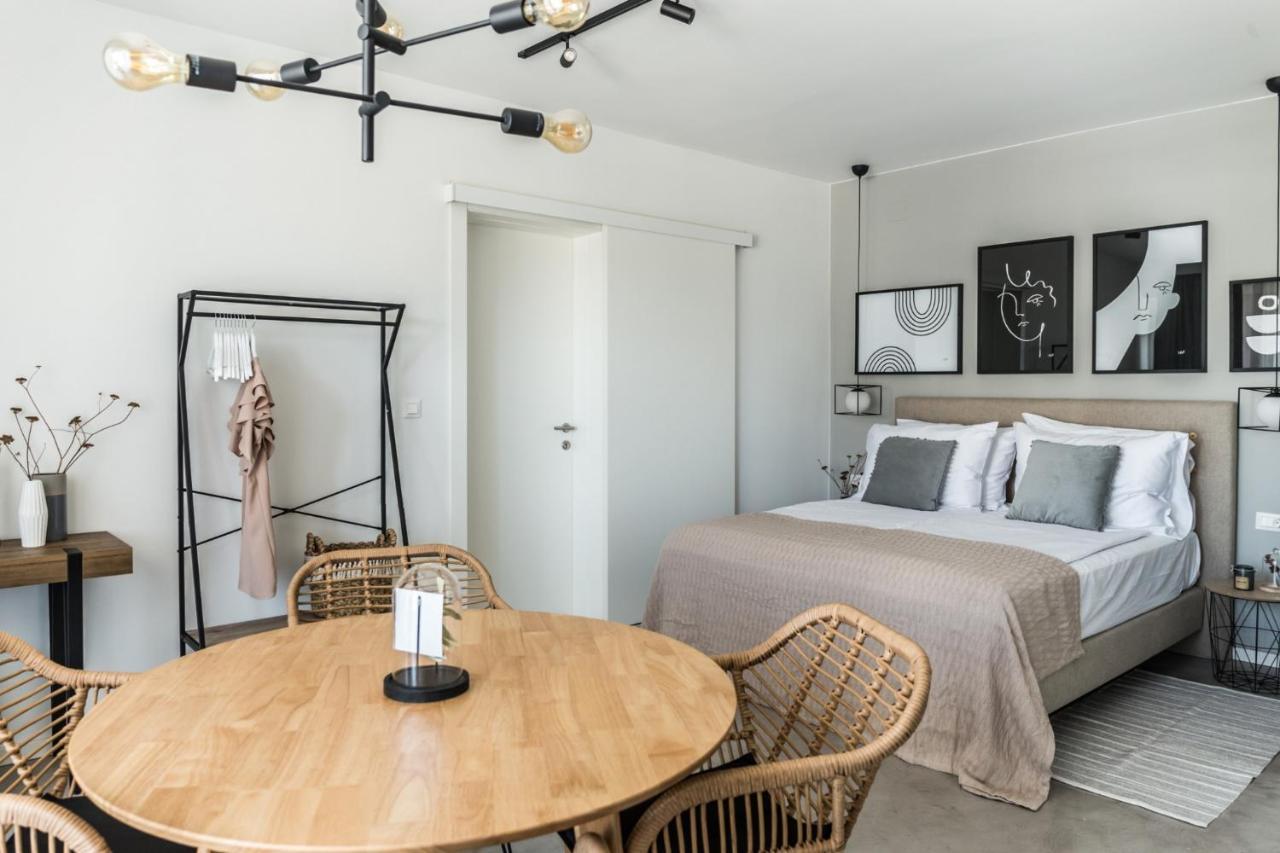 O'Live Residence - Designer Suites Bibinje Luaran gambar